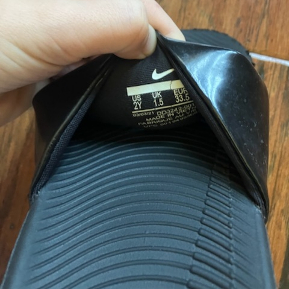 Nike slides